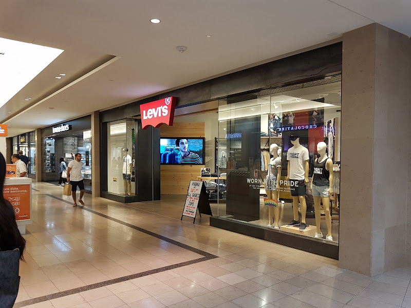Levi's