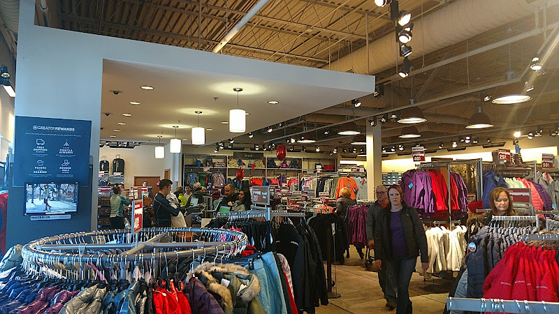![Image 41: Columbia Factory Store