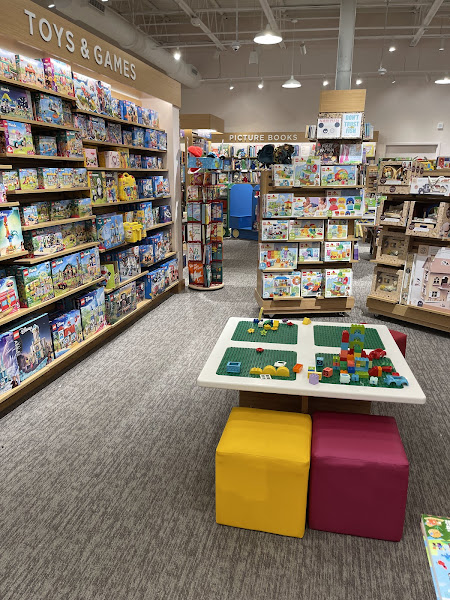Barnes & Noble