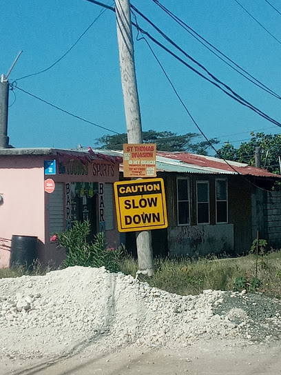 St. Thomas Town & Country Realty