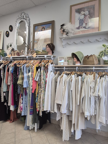 Copper Collective Vintage Clothing and Collectibles