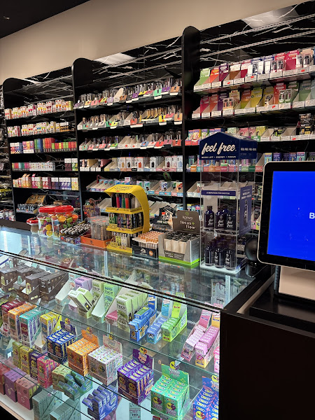 VAPES R US