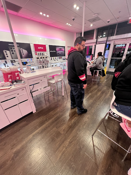 T T-Mobile Services