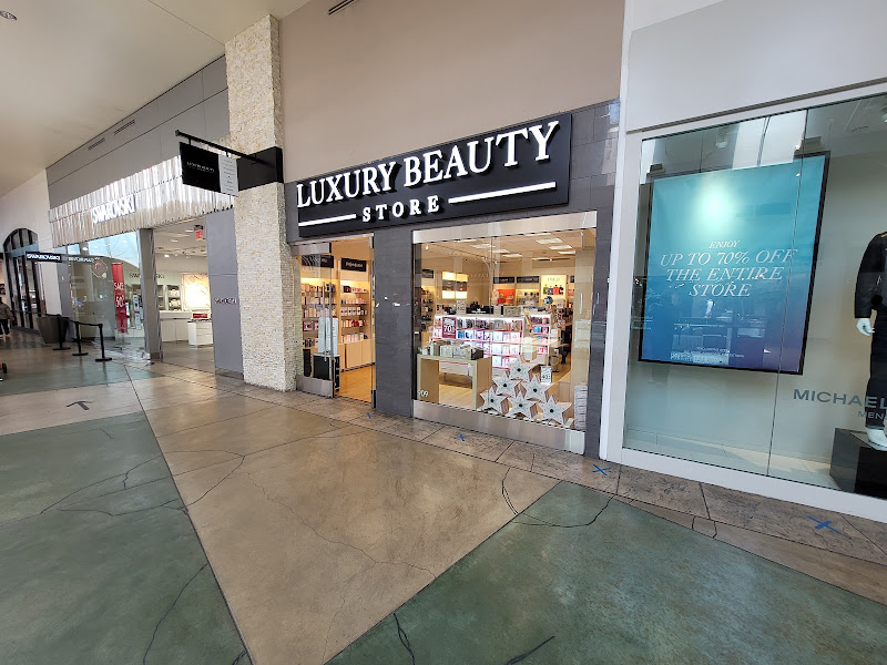 Luxury Beauty Store