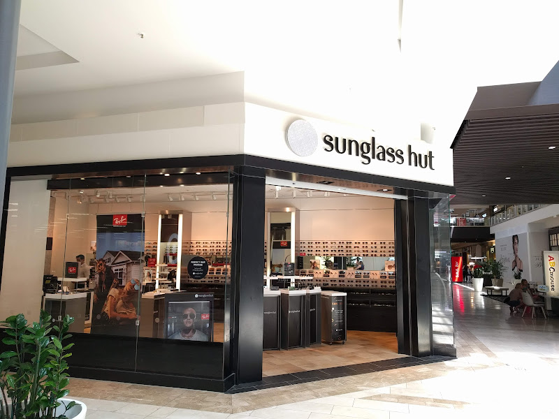 Sunglass Hut
