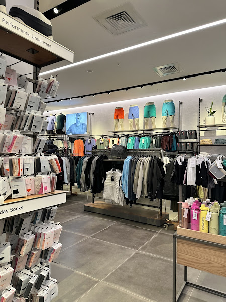 Lululemon
