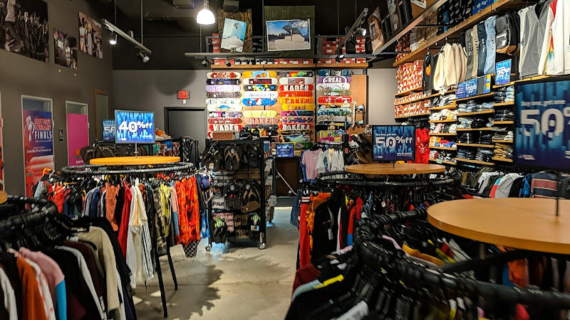 Zumiez