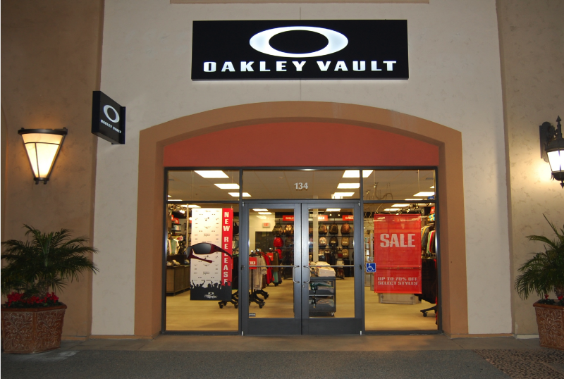Oakley Vault