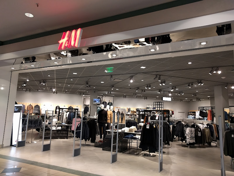 H&M