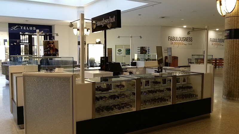 Sunglass Hut