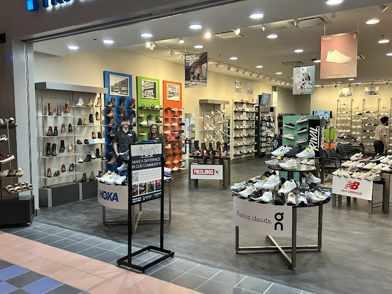 Tradehome Shoes