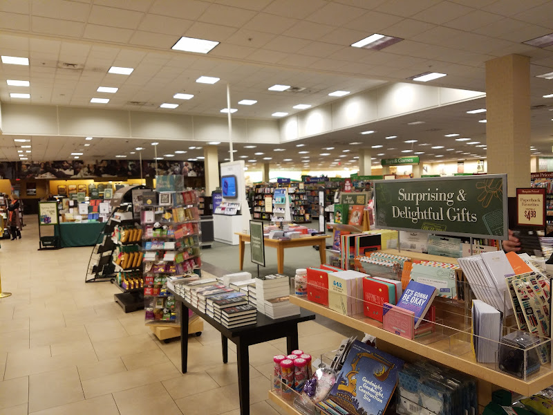 Barnes & Noble