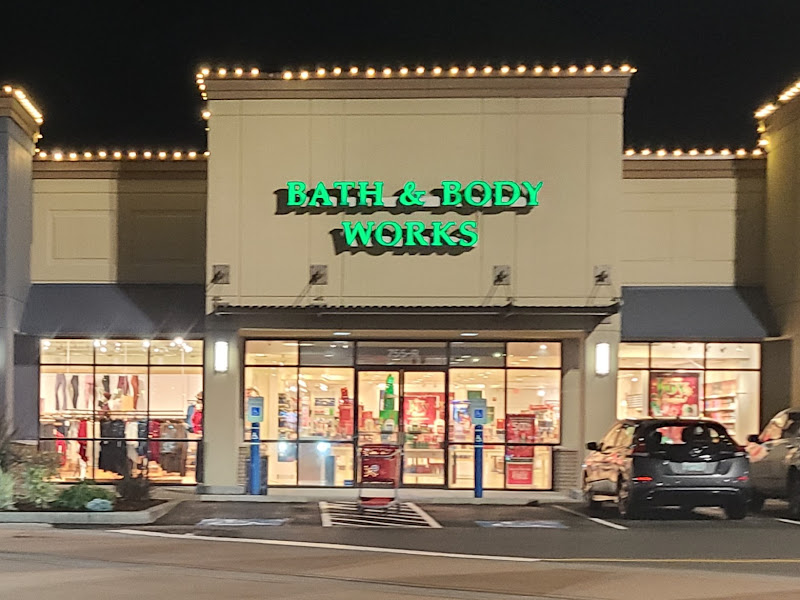 BATH & BODY WORKS