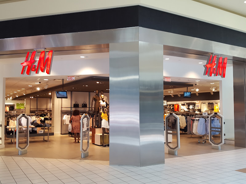 H&M