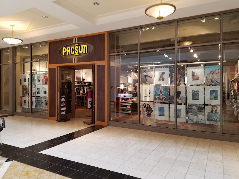 PacSun
