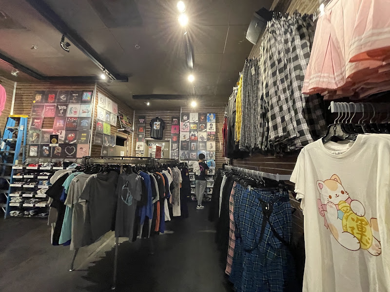 Hot Topic