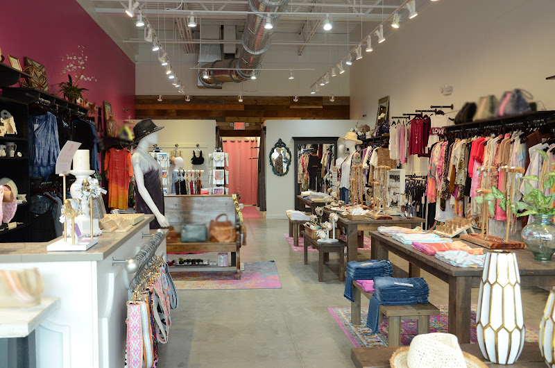 Scout & Molly's Sawgrass