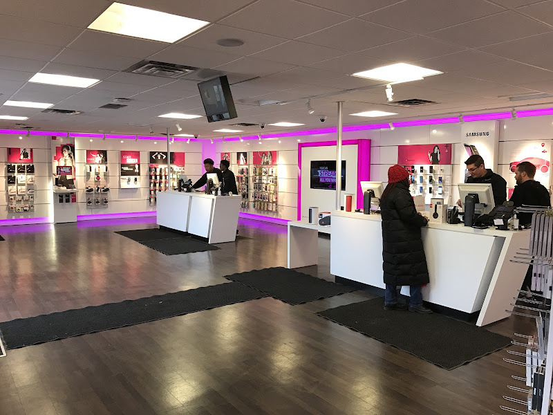 T-Mobile Authorized Retailer