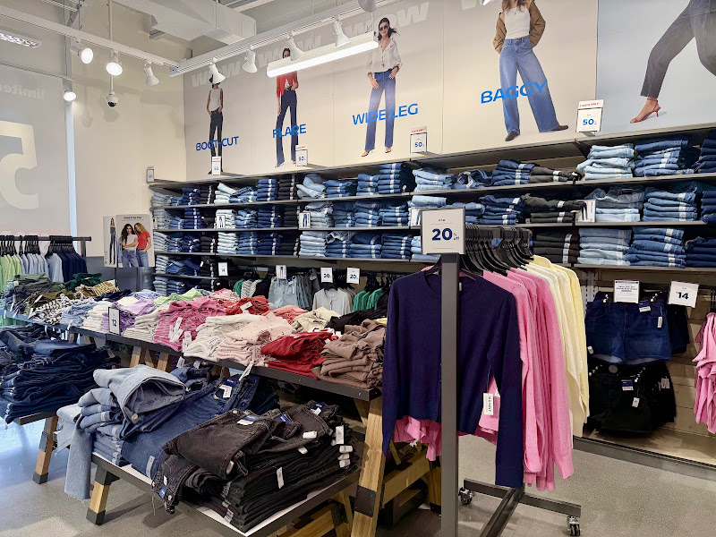 Old Navy Outlet