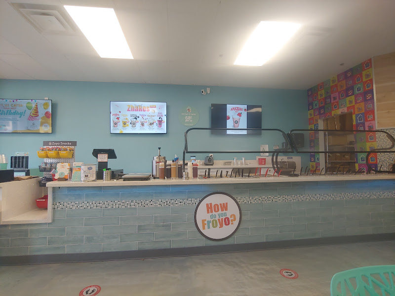 Zoyo Neighborhood Yogurt