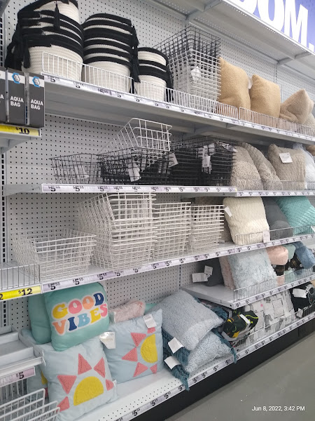 Five Below
