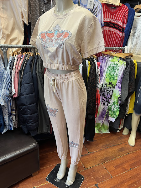 Edward’s Fashion Clothing Store