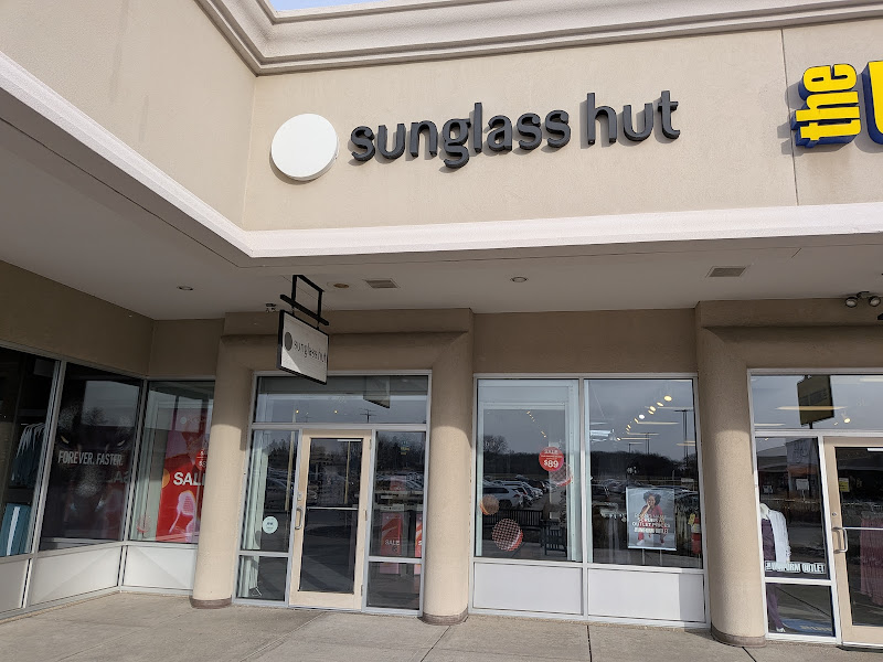Sunglass Hut