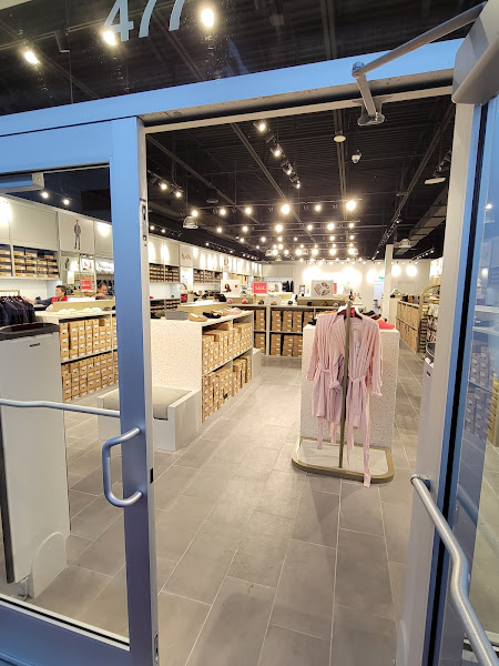 UGG Merrimack Premium Outlet