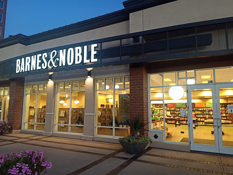 Barnes & Noble