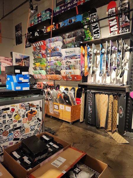 Zumiez