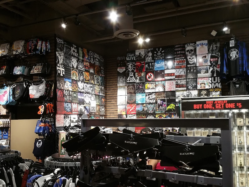 Hot Topic