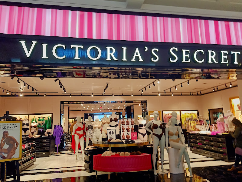 Victoria's Secret & PINK