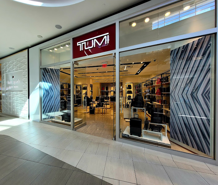 Tumi