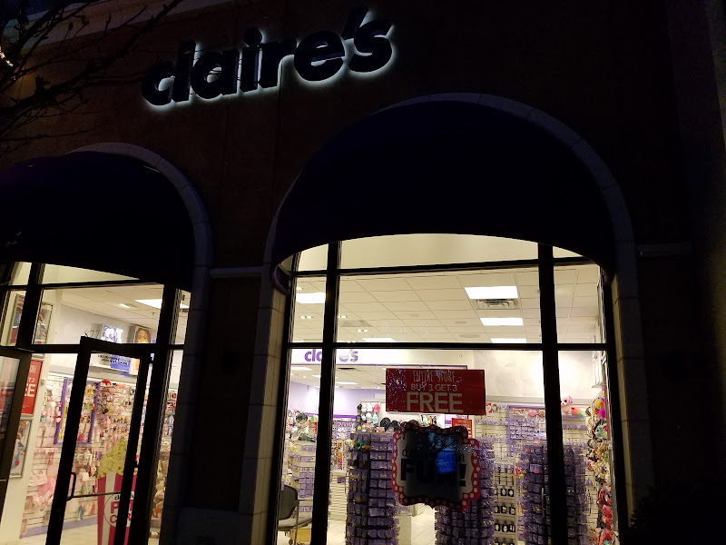 claire's