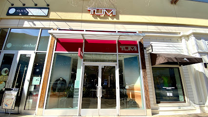 Tumi