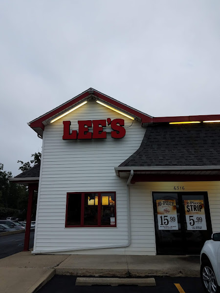 Lee's Famous Recipe Chicken