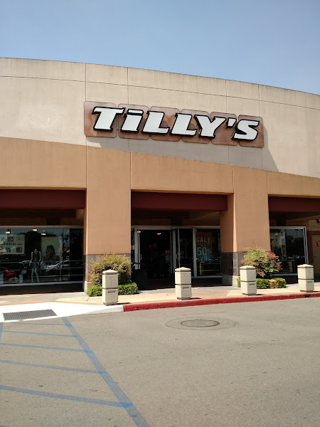 Tillys