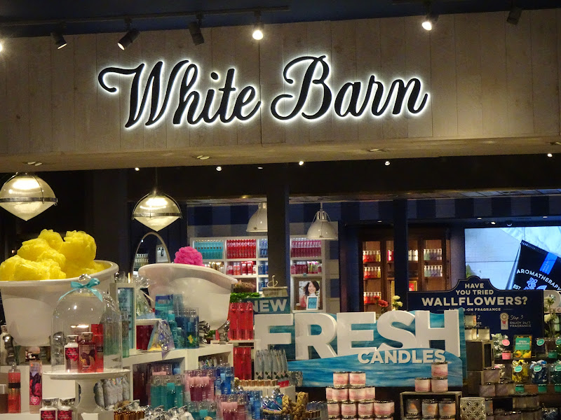 White Barn Candle Co.