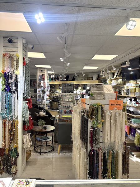 Aloha Pearls & Schwartz Manoa