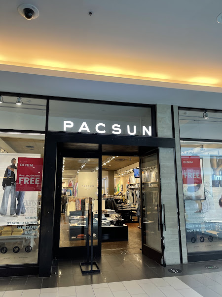 PacSun