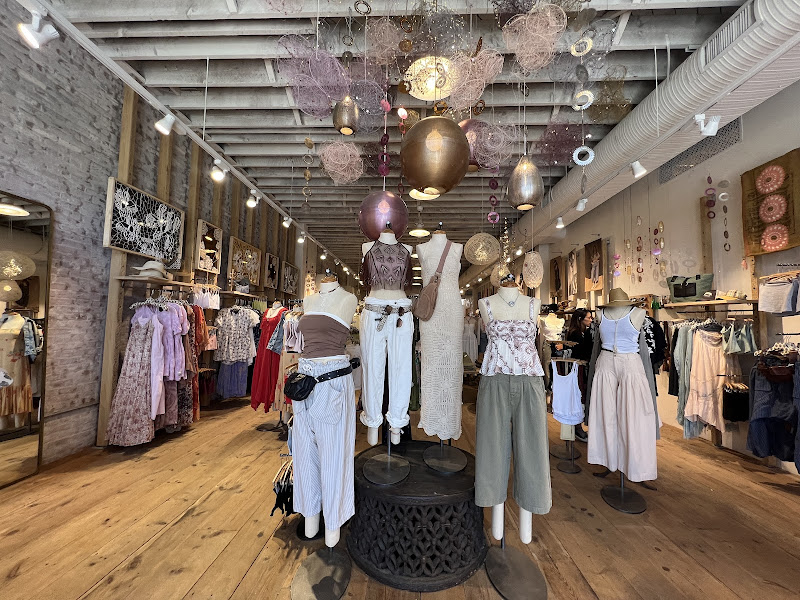 Free People