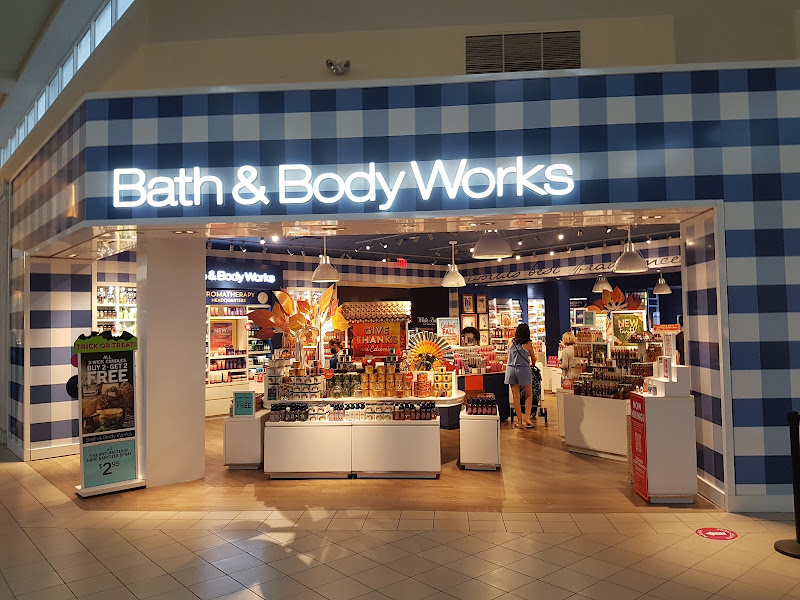 Bath & Body Works | White Barn
