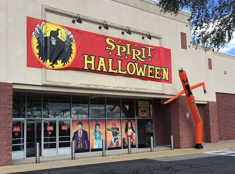 Spirit Halloween