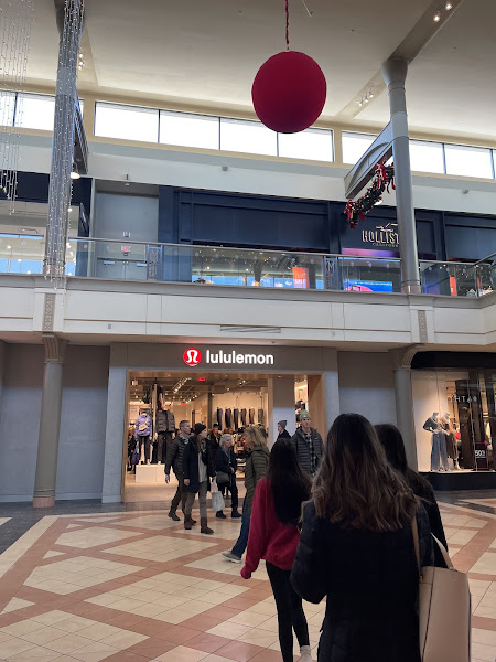 Lululemon
