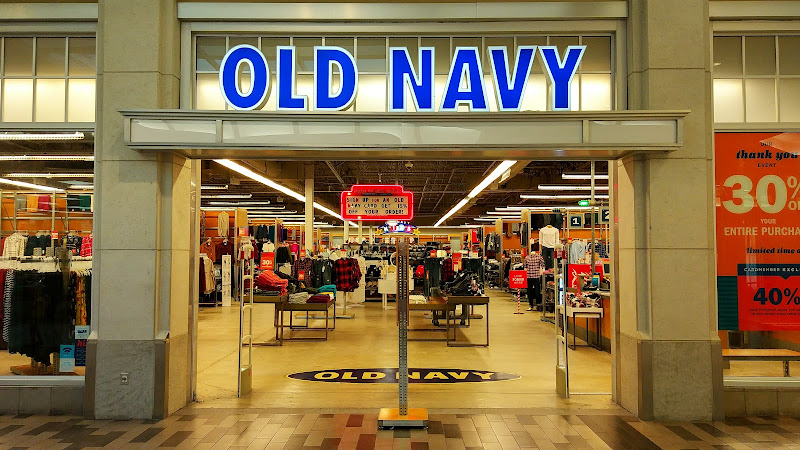Dillard's: Coastland Center