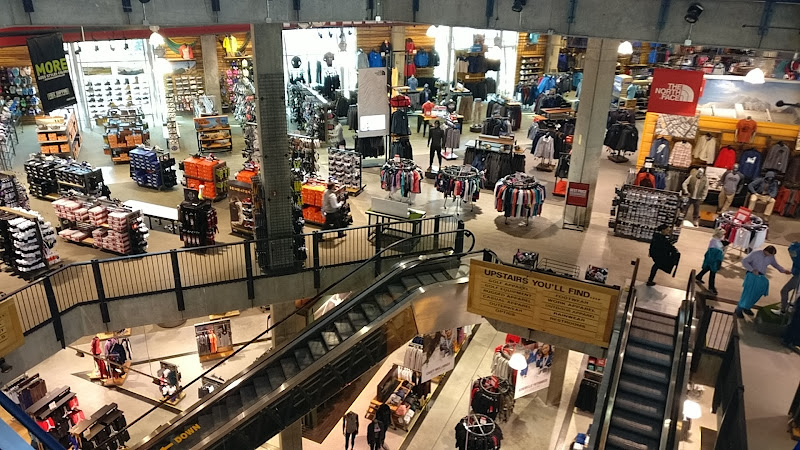 DICK'S Sporting Goods