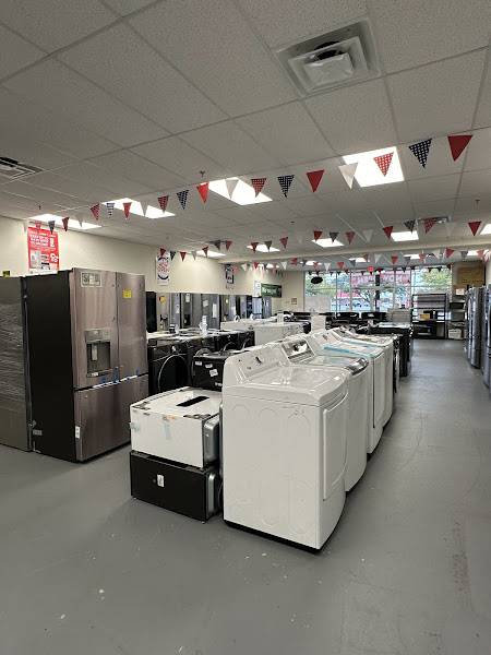 Appliances 4 less Glen Burnie, Flooring and Cabinets