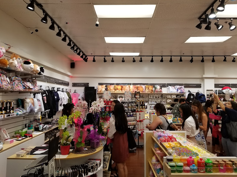 Pink Box Ala Moana