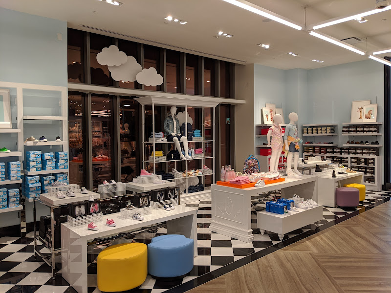 Bloomingdale's