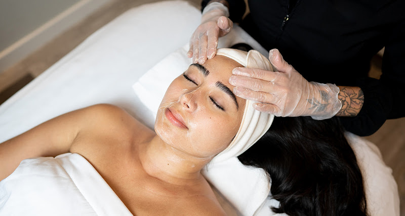 Bloom Skin & Beauty Shoppe